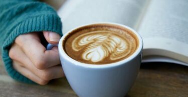 Café y menos riesgo de demencia