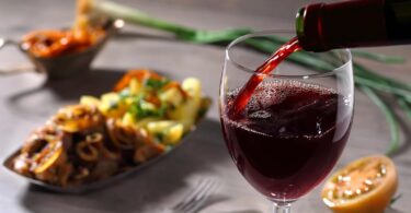 Beber vino junto a las comidas se asocia con reducción del riesgo de desarrollar diabetes tipo 2